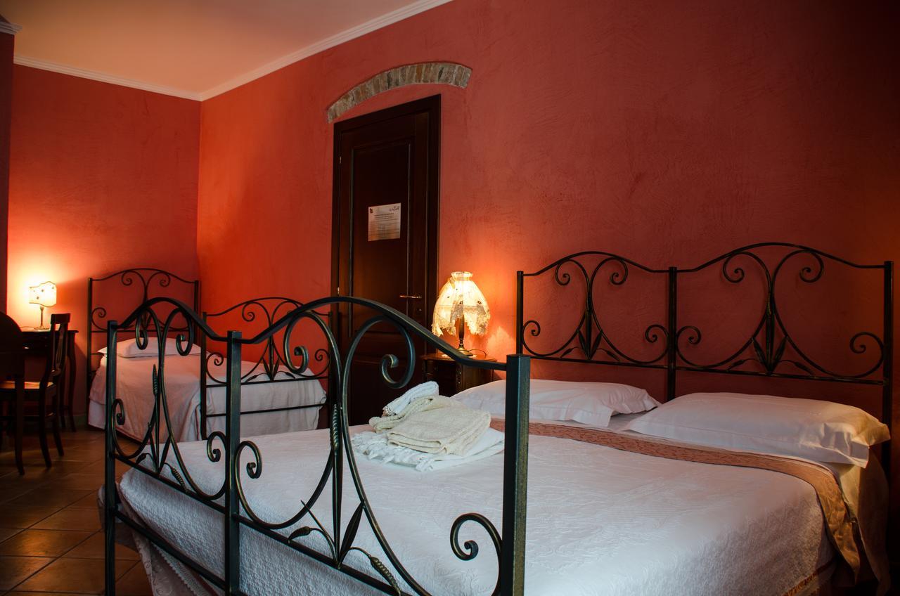 Bed And Breakfast La Sentinella Civita Room photo